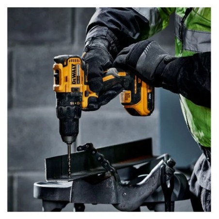 Taladro Inalámbrico DEWALT 20V + 2 Baterías y Maletín Profesional